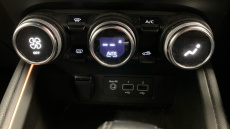 Renault Clio 1.6 E-TECH Hybrid 140 RS Line 5dr Auto Hybrid Hatchback